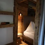 Pension&appartements Ronacherhof -mountain Hideaway Slopeside Bad Kleinkirchheim