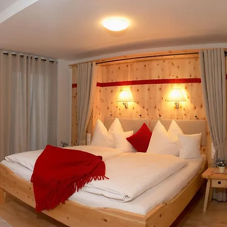 & Ronacherhof Guest house