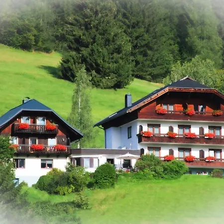 Affittacamere & Ronacherhof 3*