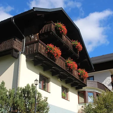 & Ronacherhof Guest house