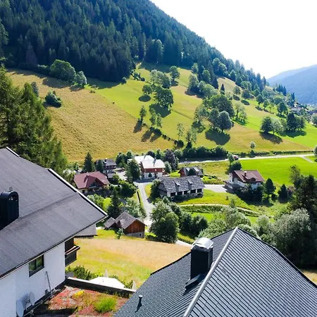 Pension&appartements Ronacherhof - Kärnten Card Sommer 2025 Inklusive! 3*