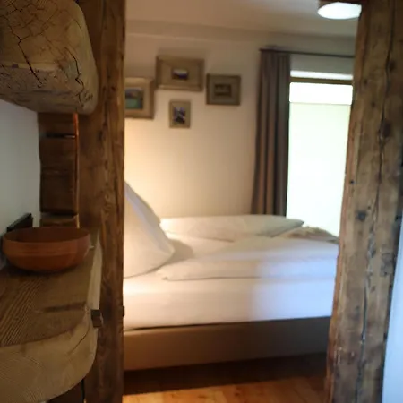 & Ronacherhof Guest house Bad Kleinkirchheim