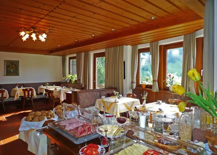 & Ronacherhof -mountain Hideaway Slopeside Pensionat Bad Kleinkirchheim